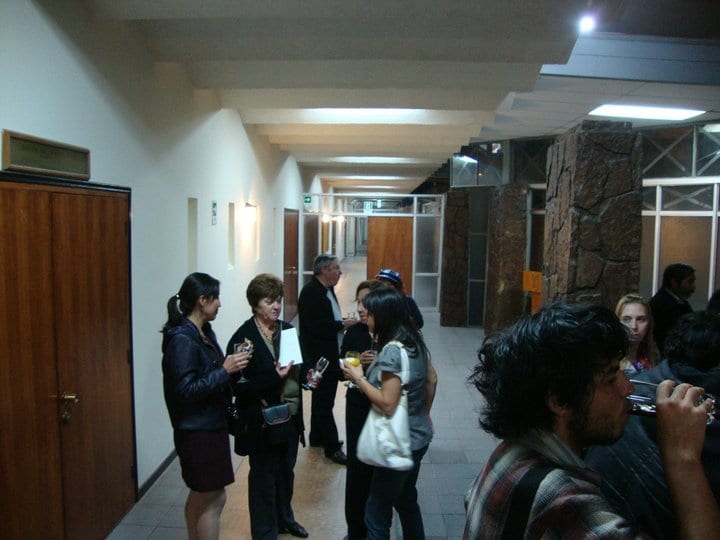 Lanzamiento de Los muertos también lloran, Arica