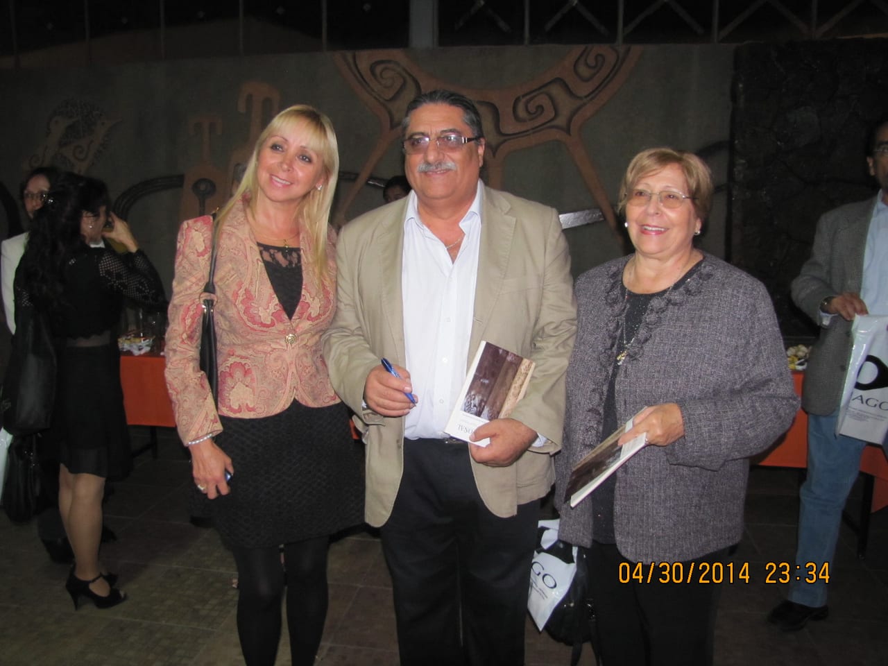 Lanzamiento de Otoñal, Arica e Iquique