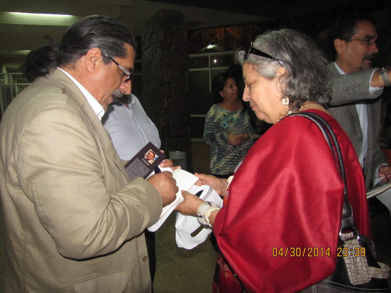 Lanzamiento de Otoñal, Arica e Iquique