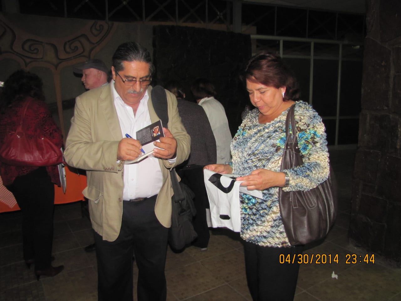 Lanzamiento de Otoñal, Arica e Iquique